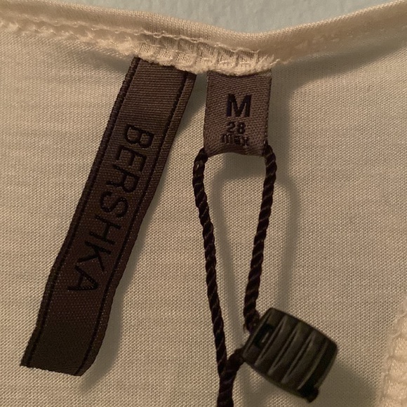 Womens tank top shirt Bershka collection size medium - Picture 3 of 4